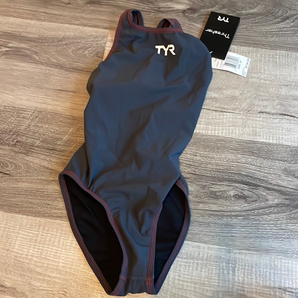 TYR